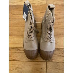 NWT Universal Thread Canvas Rubber High-Top Lace-Up Boots With Side Zipper sz 7